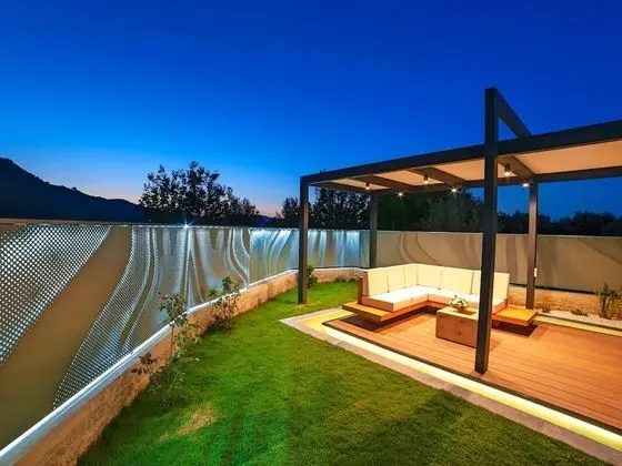 2 New Villas Next Each Other, Pool, Rent Separately or Together at Kournas Lake - Dış Mekan