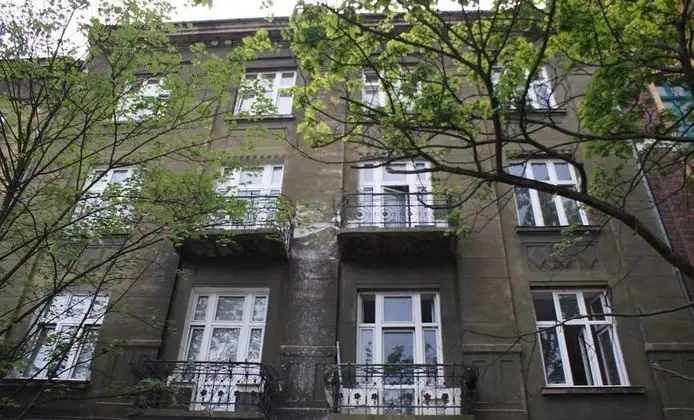 2 Nights Apartments