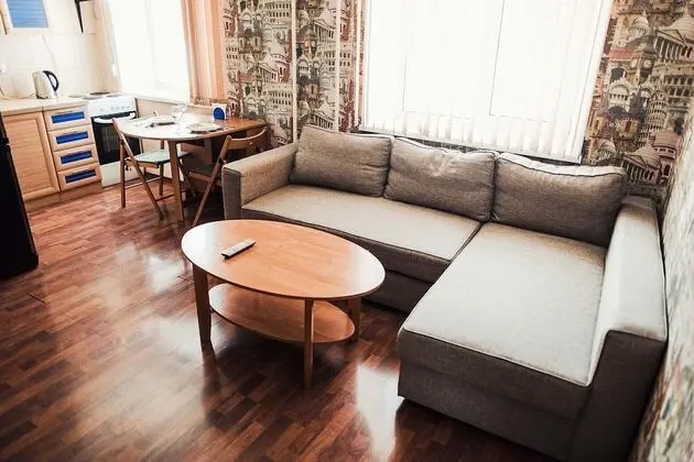 2 rooms apartment on Spartaka 18 - Oda Düzeni