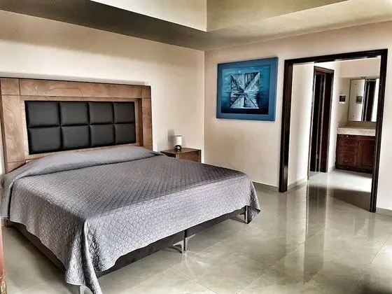 20 Suite for 4 People