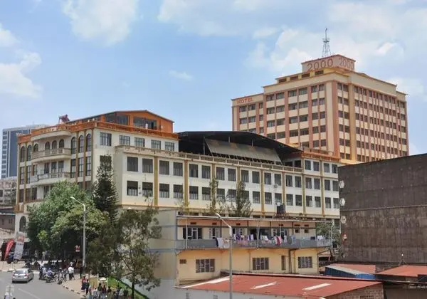 2000 HOTEL Downtown Kigali - 1