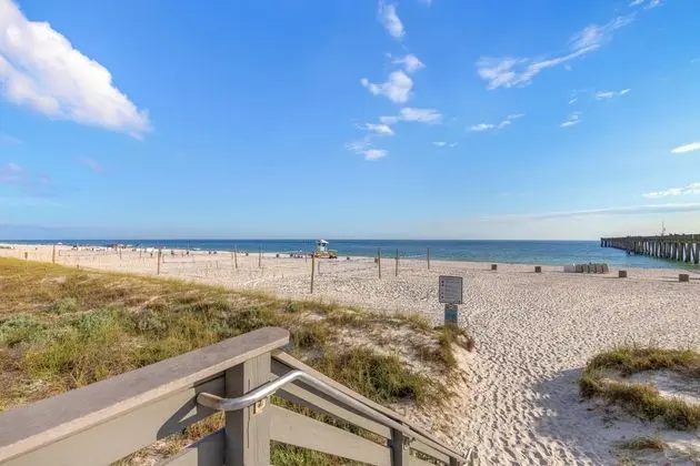 202 Sandyshore Drive Two, If By Sea - Plaj