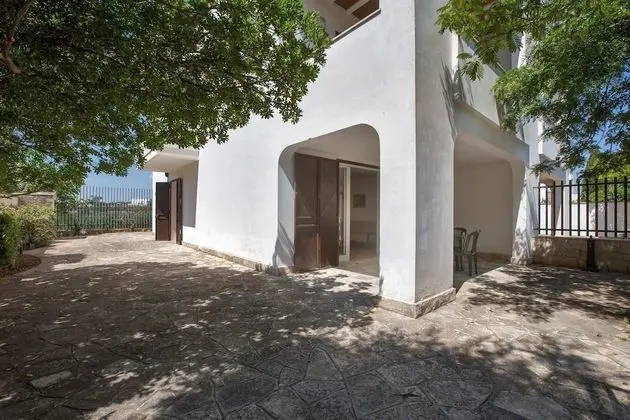 2042 Villa Rossella Blu