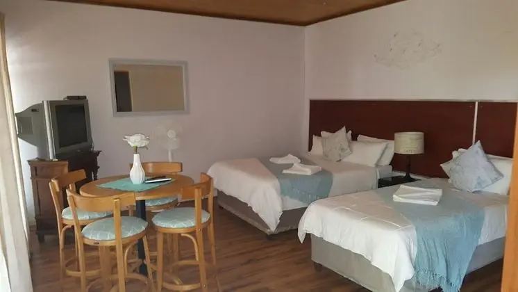 21 on Coetzee Guest House - Oda