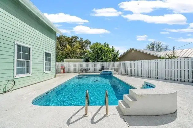 212 Sands Street Casa Verde - Havuz