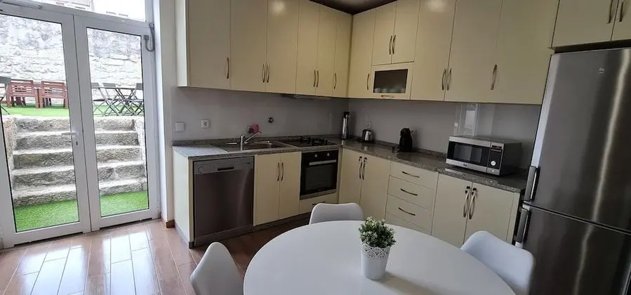 22 Oporto guesthouse - Öne Çıkan Resim