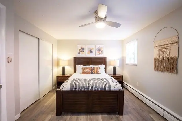 220 Peterson St Unit 2 - Oda