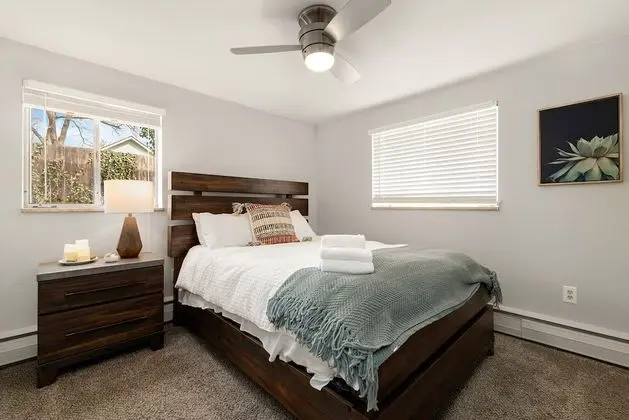 220 Peterson St Unit 4 - Oda