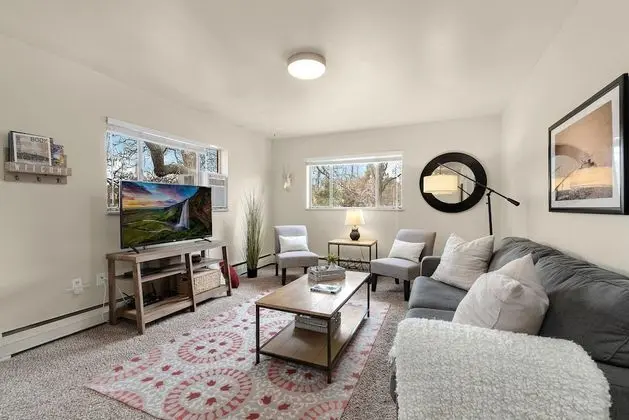 220 Peterson St Unit 5