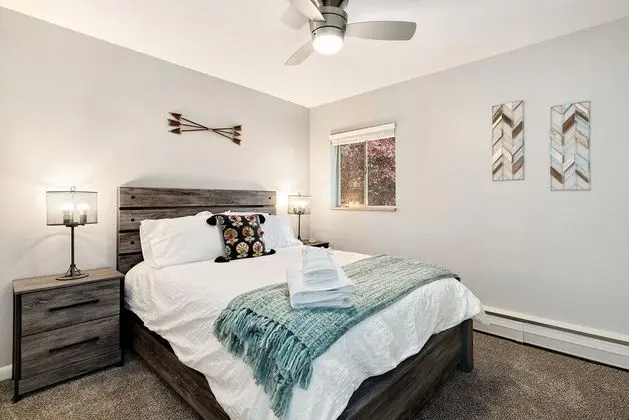 220 Peterson St Unit 6 - Oda
