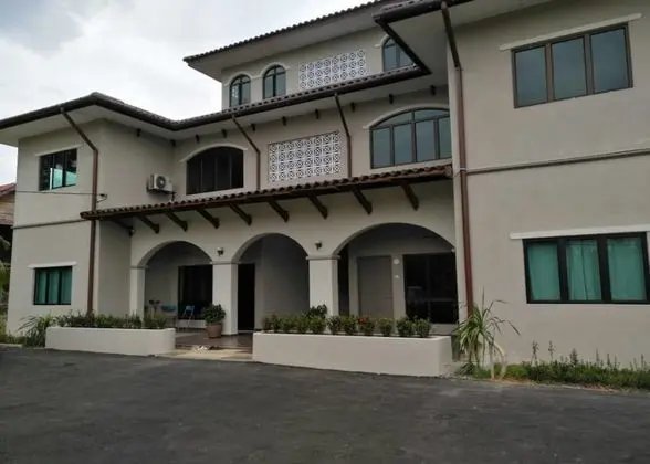 Villa 223