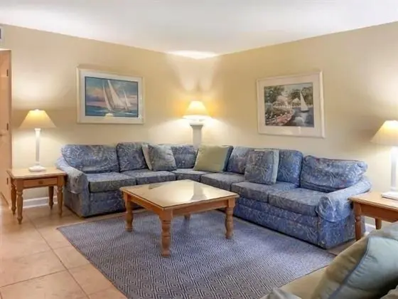 2293 Heritage at The Sea Pines Resort - Oda Düzeni