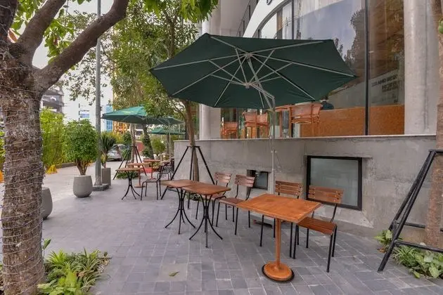 22Land Residence Hotel - Dış Mekan