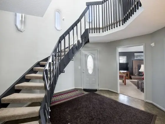 2338 Tahoe Drive - İç Mekan