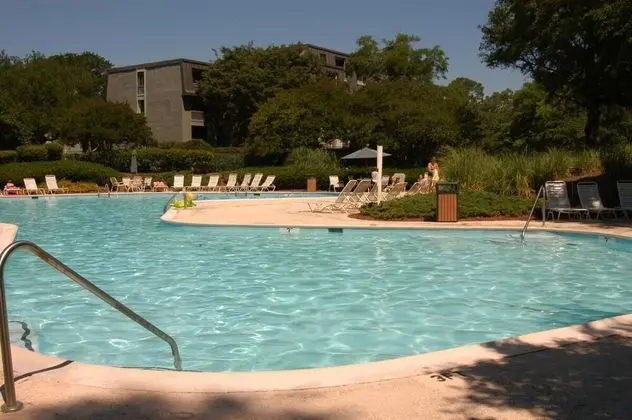 2342 Racquet Club at The Sea Pines Resort - Havuz