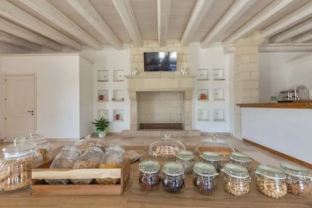 2363 Masseria Longa - Camera Matrimoniale Deluxe - Yerinde Yemek