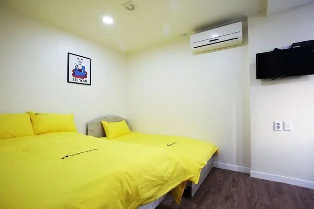 24 Guesthouse Myeongdong Avenue - Oda