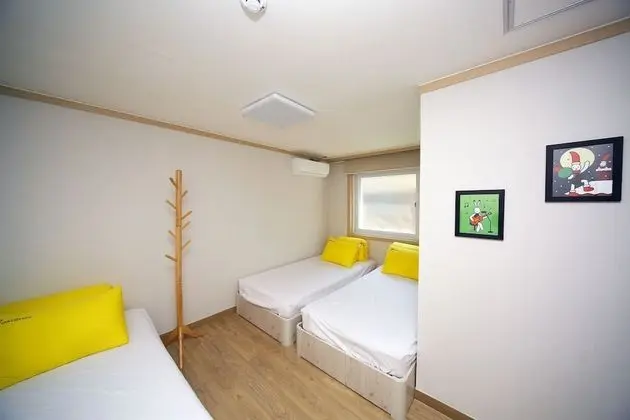 24 Guesthouse Seoul Cheongryangri - Oda