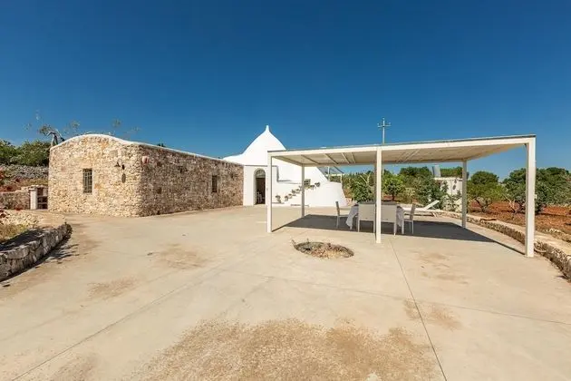 2422 Il Trullo di Erna by Barbarhouse - Öne Çıkan Resim