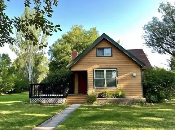 245 Kevin Colorado Grandma's Escape Village Rustic and Cozy House near Great Sand Dunes Wolf Creek Ski