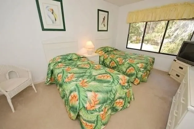 2454 Inland Harbour at The Sea Pines Resort - Oda