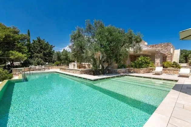 2457 Villa Allegra by Perle di Puglia