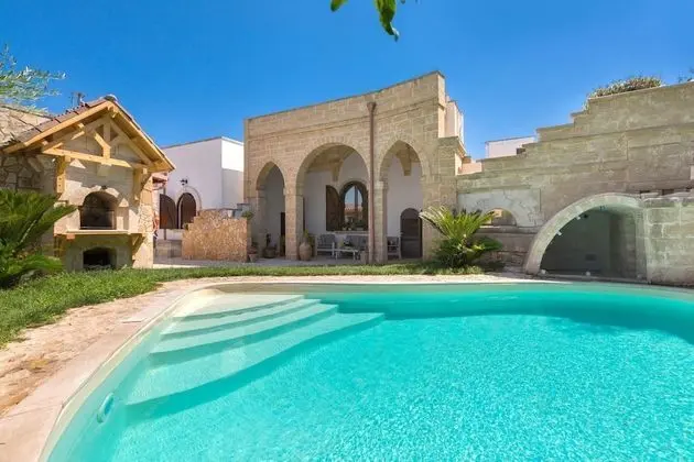 2498 Villa Raffaella by Perle di Puglia