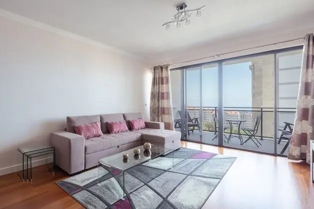 25 - Elegant apartment with Seaviews - Öne Çıkan Resim