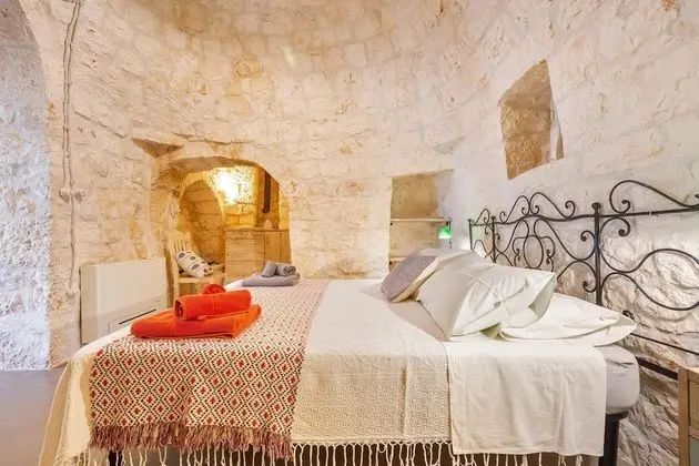 2526 Trullo Limone by Perle di Puglia - Oda