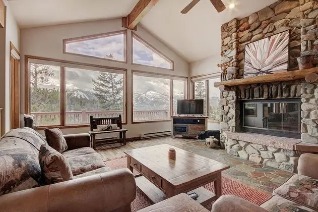 2542 Boreas Pass Private Home with Hot Tub - İç Mekan