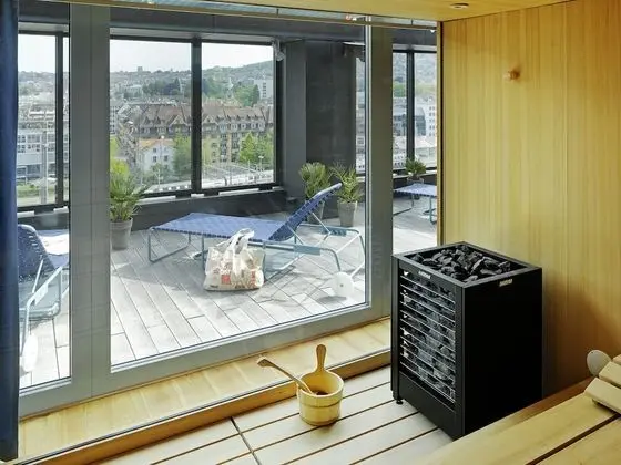 25hours Hotel Zurich Langstrasse - Havuz