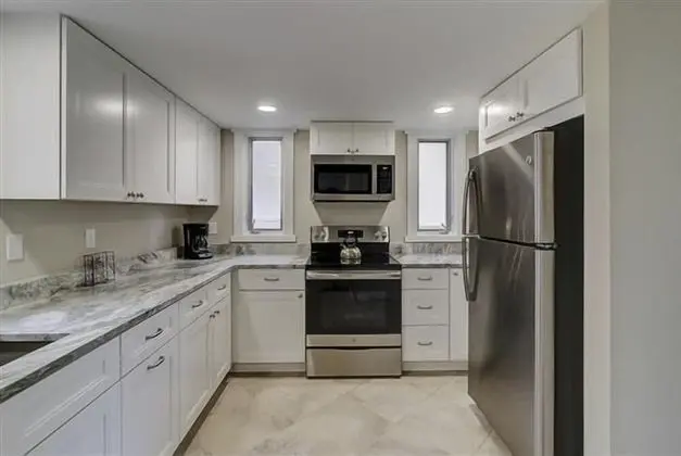 278 Stoney Creek at The Sea Pines Resort - Mutfak