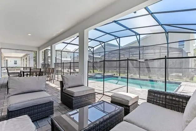 2867stanza 9 BR Villa With Games Room - Havuz