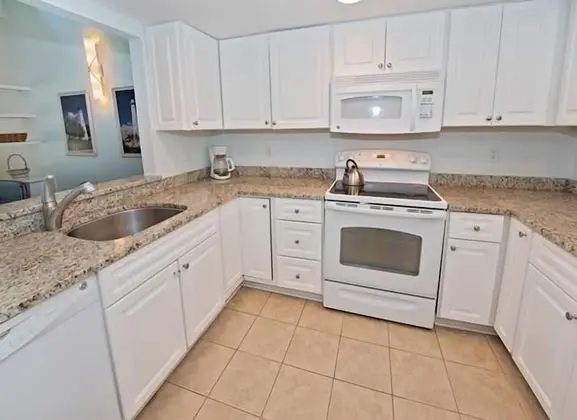 298 Stoney Creek at The Sea Pines Resort - Mutfak