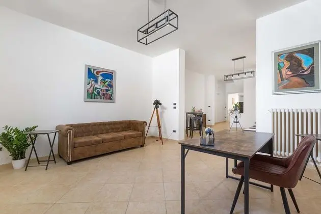 2982 Porta Barocca by Barbarhouse