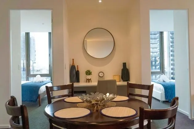 2BD With City Views, Pool, Gym & Tennis Court - Mutfak