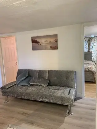 2bed Room Small Annex Furnished in High Wycombe - Oda Düzeni
