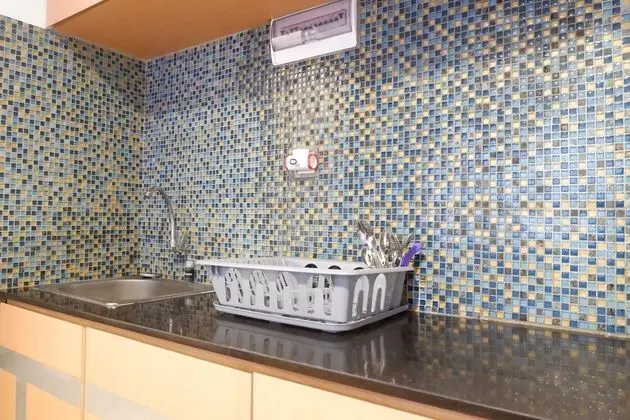 2BR Apartment near Marvell City Mall at The Linden - Havuz