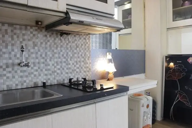 2BR Apartment with Pool View at The Jarrdin Cihampelas - İç Mekan