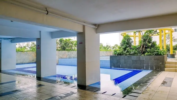 2BR Bassura City Apartment Pool View near Bassura Mall - Havuz