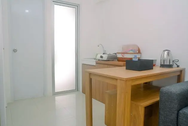 2BR Bassura City Apartment Pool View near Bassura Mall - Oda Düzeni
