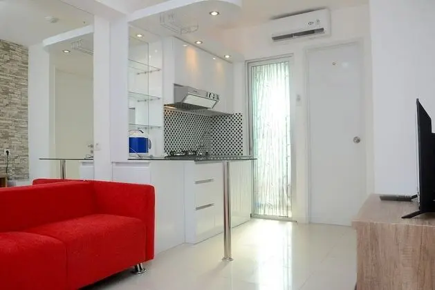 2BR Comfy Bassura City Apartment - İç Mekan