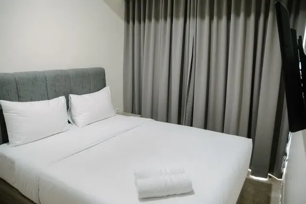 2BR Deluxe and Modern Menteng Park Apartment