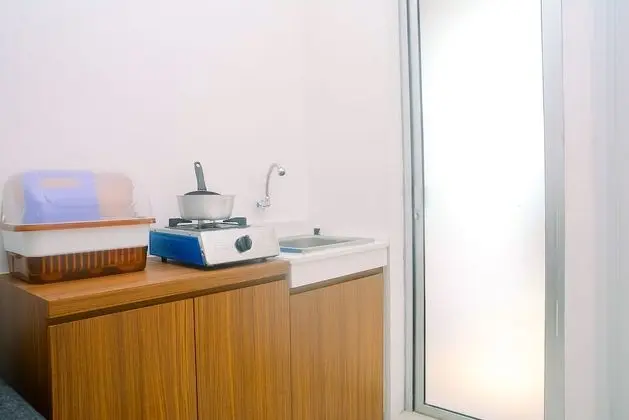 2BR Fully Furnished Minimalist Bassura City Apartment - Mutfak