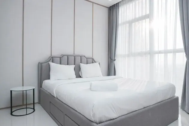 2BR Luxury Modern Ciputra International Apartment