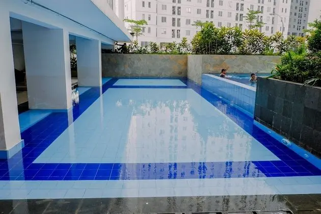 2BR Minimalist Bassura City Apartment - Havuz