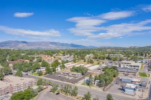 2BR Olympic Training Center