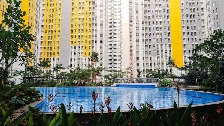 2BR + Sofa Bed The Springlake Summarecon Bekasi Apartment