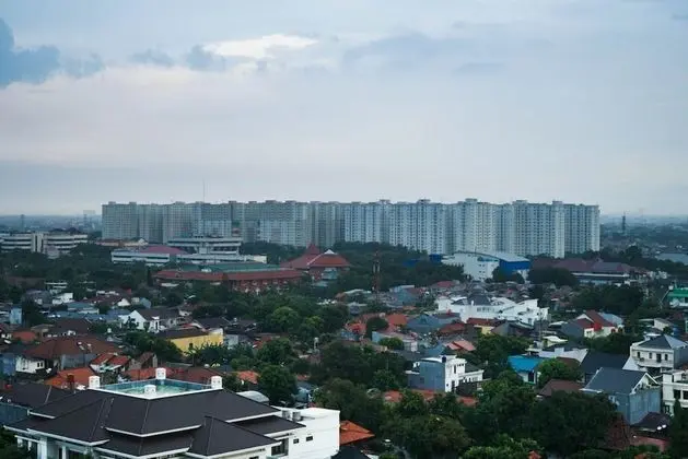 2BR with Study Room at L'Avenue Apartment