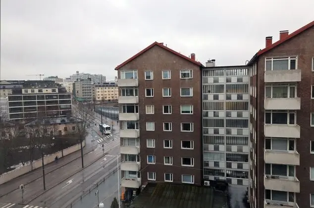 2ndhomes 102m2 3BR Apartment w Balcony